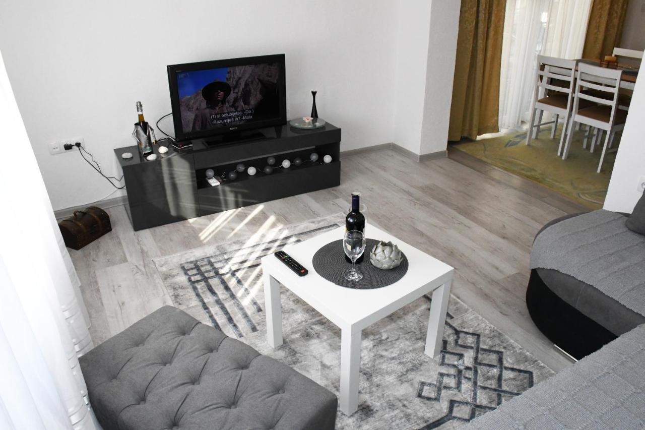 Apartment Sarajlic Prijedor Buitenkant foto